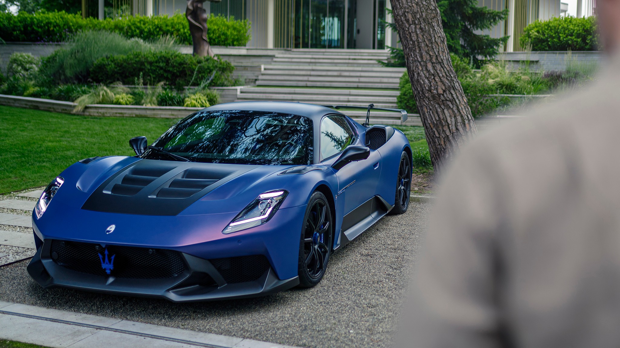 12 Maserati GT2 Stradale