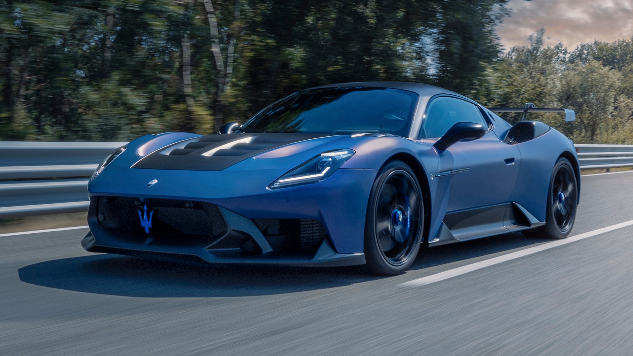 23 Maserati GT2 Stradale