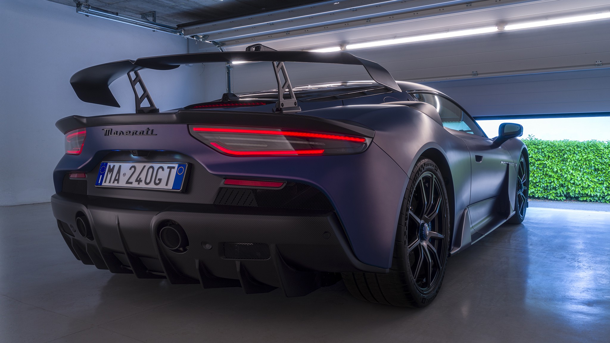 28 Maserati GT2 Stradale