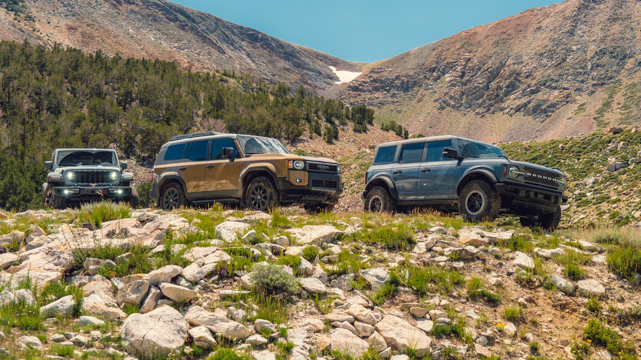 011 OffRoad SUV Comparo LandCruiser Wrangler Bronco