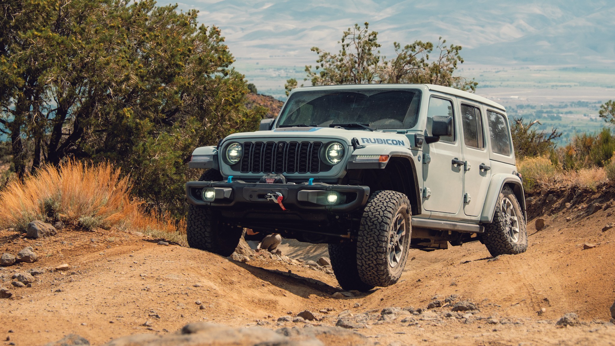 015 OffRoad SUV Comparo LandCruiser Wrangler Bronco