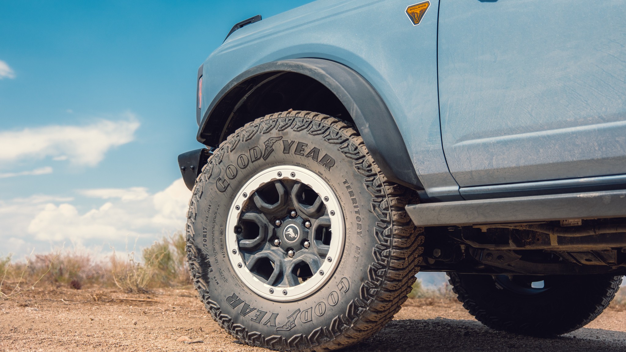 026 OffRoad SUV Comparo LandCruiser Wrangler Bronco