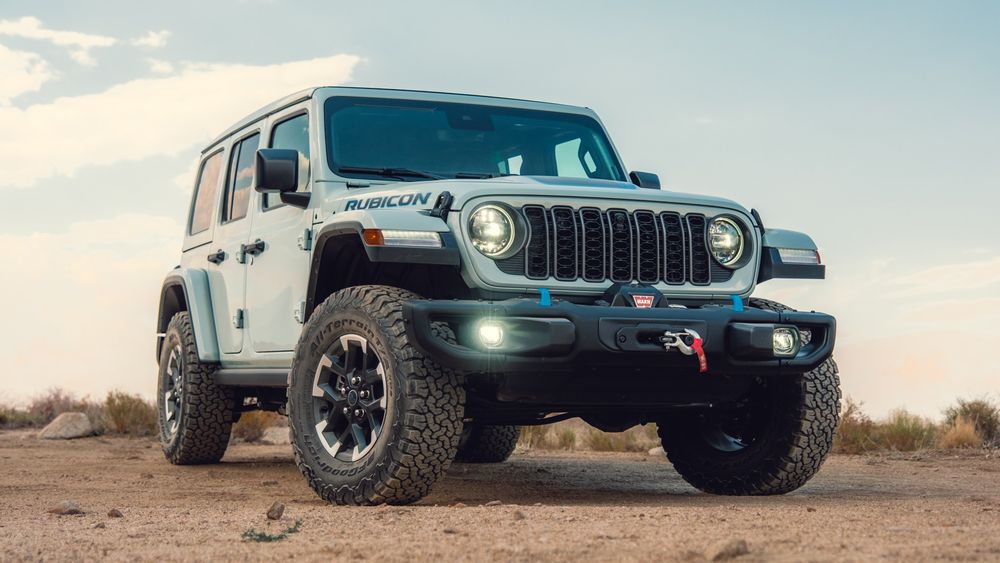 061 OffRoad SUV Comparo LandCruiser Wrangler Bronco