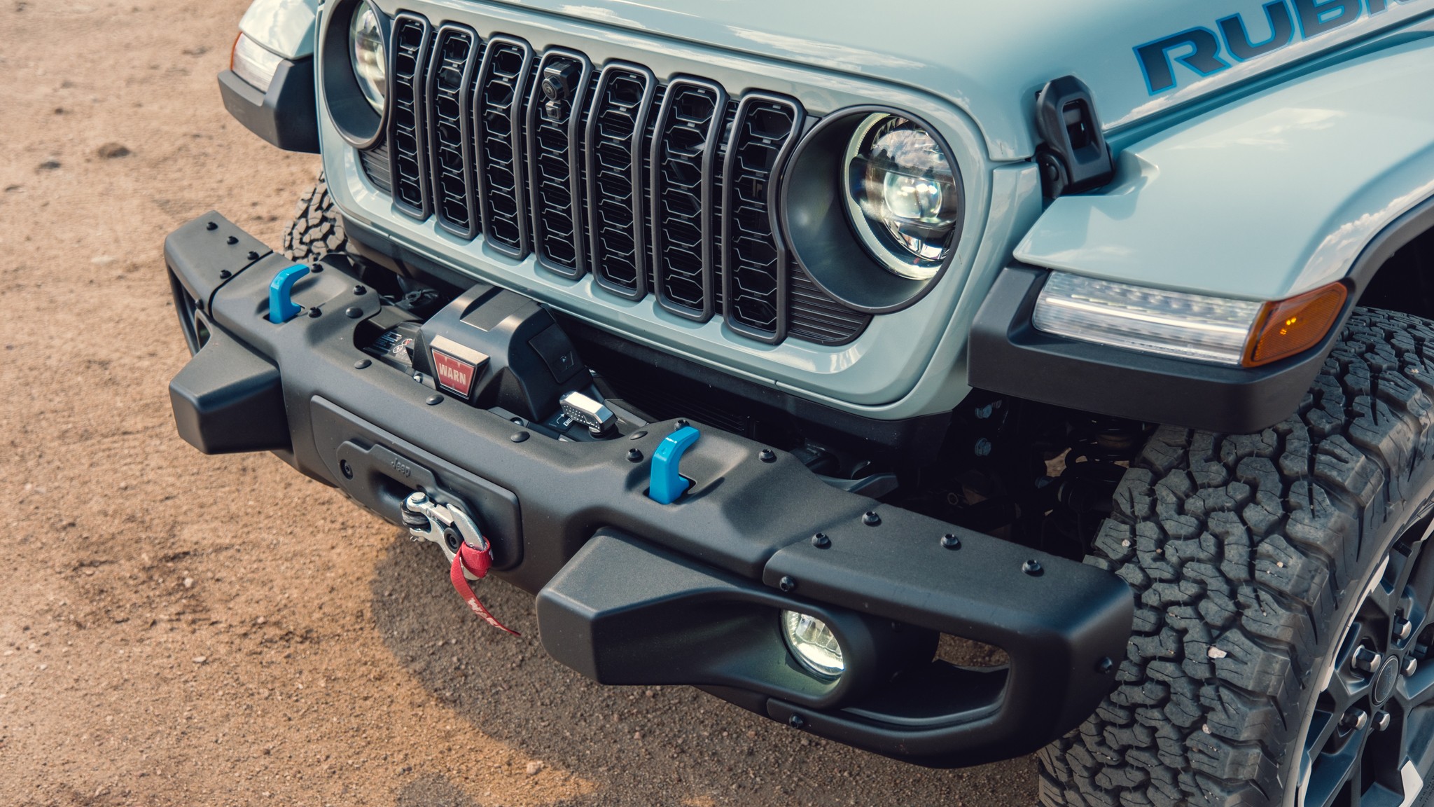 066 OffRoad SUV Comparo LandCruiser Wrangler Bronco