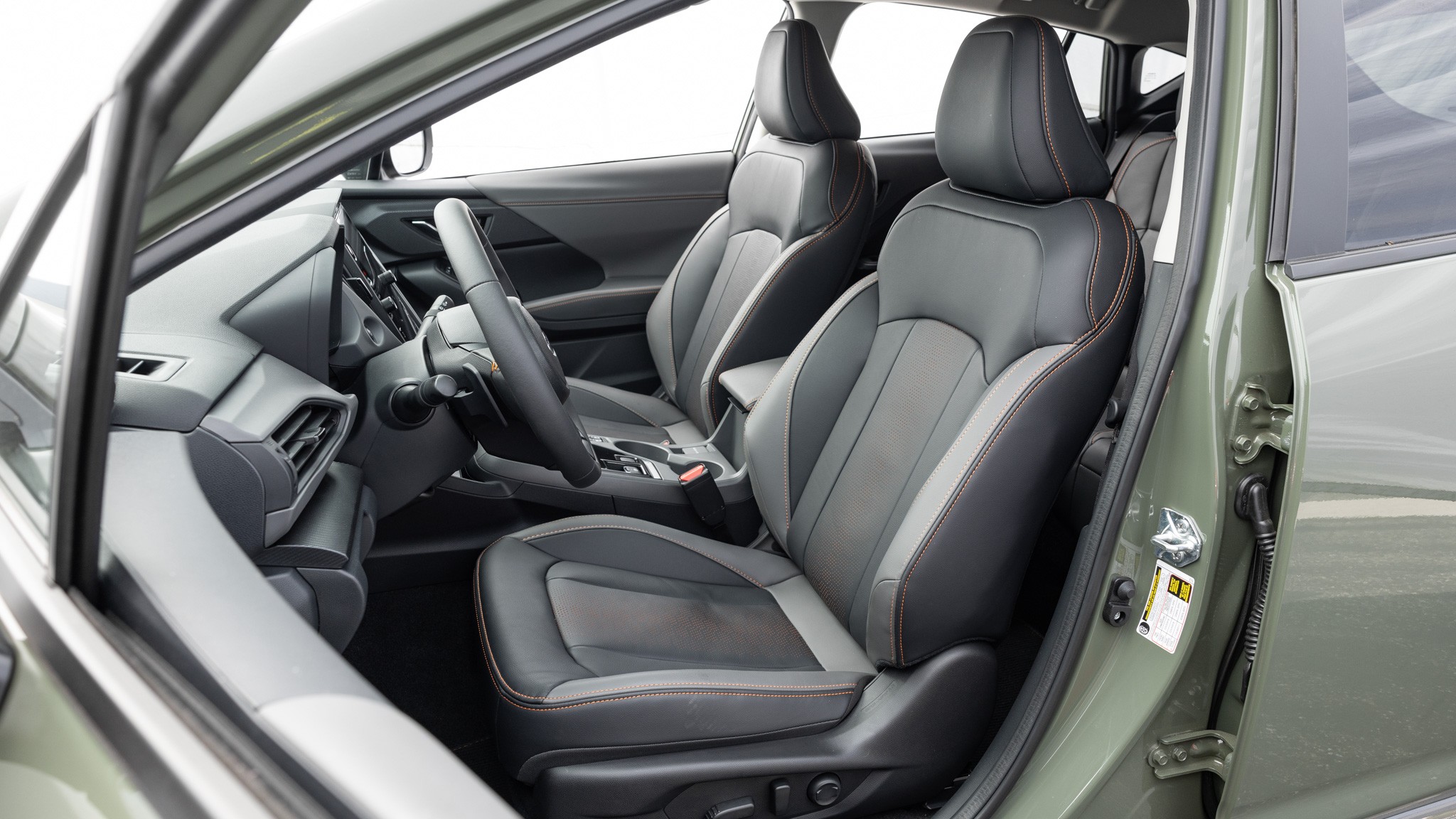 046 2024 Subaru Crosstrek Sport driver seat