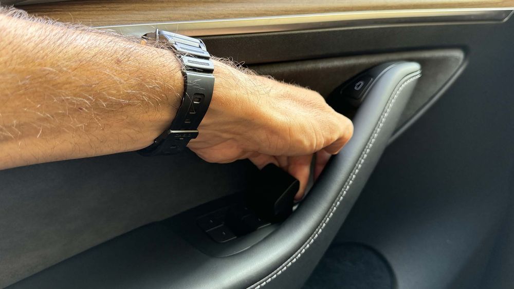 2023 Tesla Model Y LT6 7