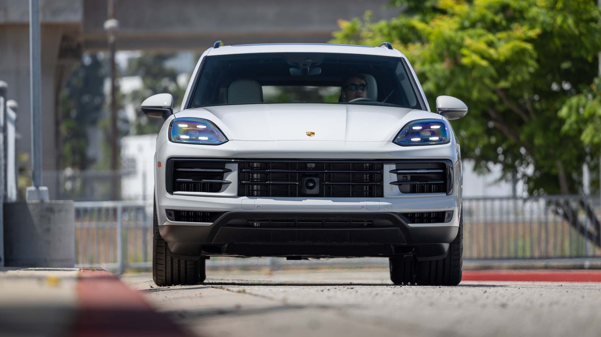 007 2024 Porsche Cayenne E hybrid
