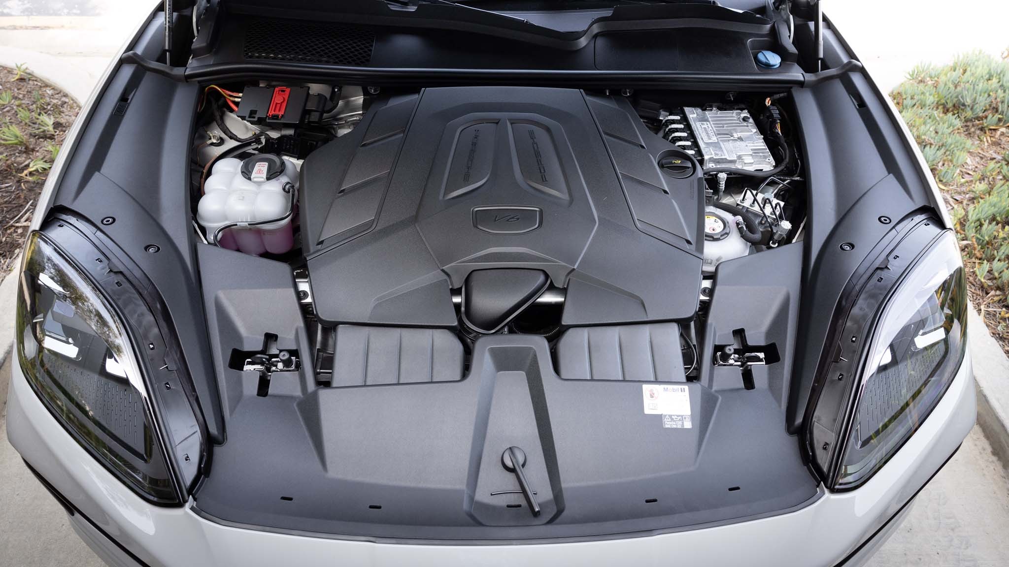 015 2024 Porsche Cayenne E hybrid