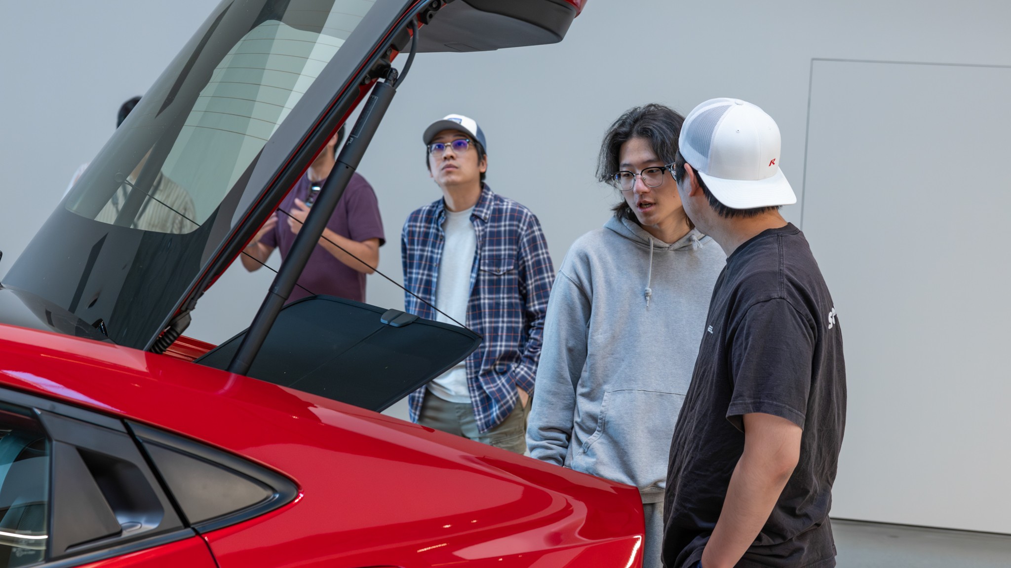 018 2024 Toyota Prius XSE