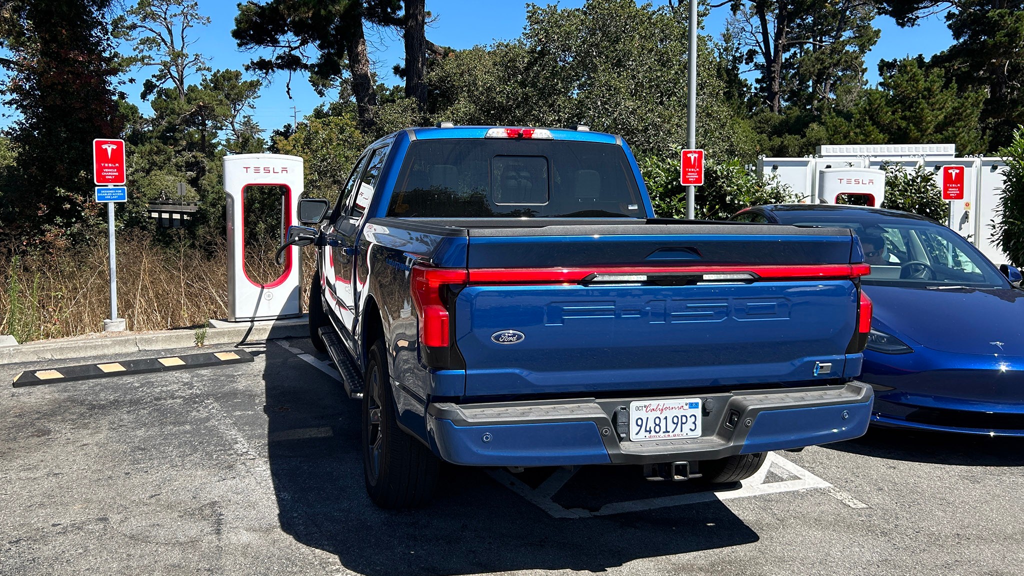 5 2022 Ford F 150 Lightning Upd 14