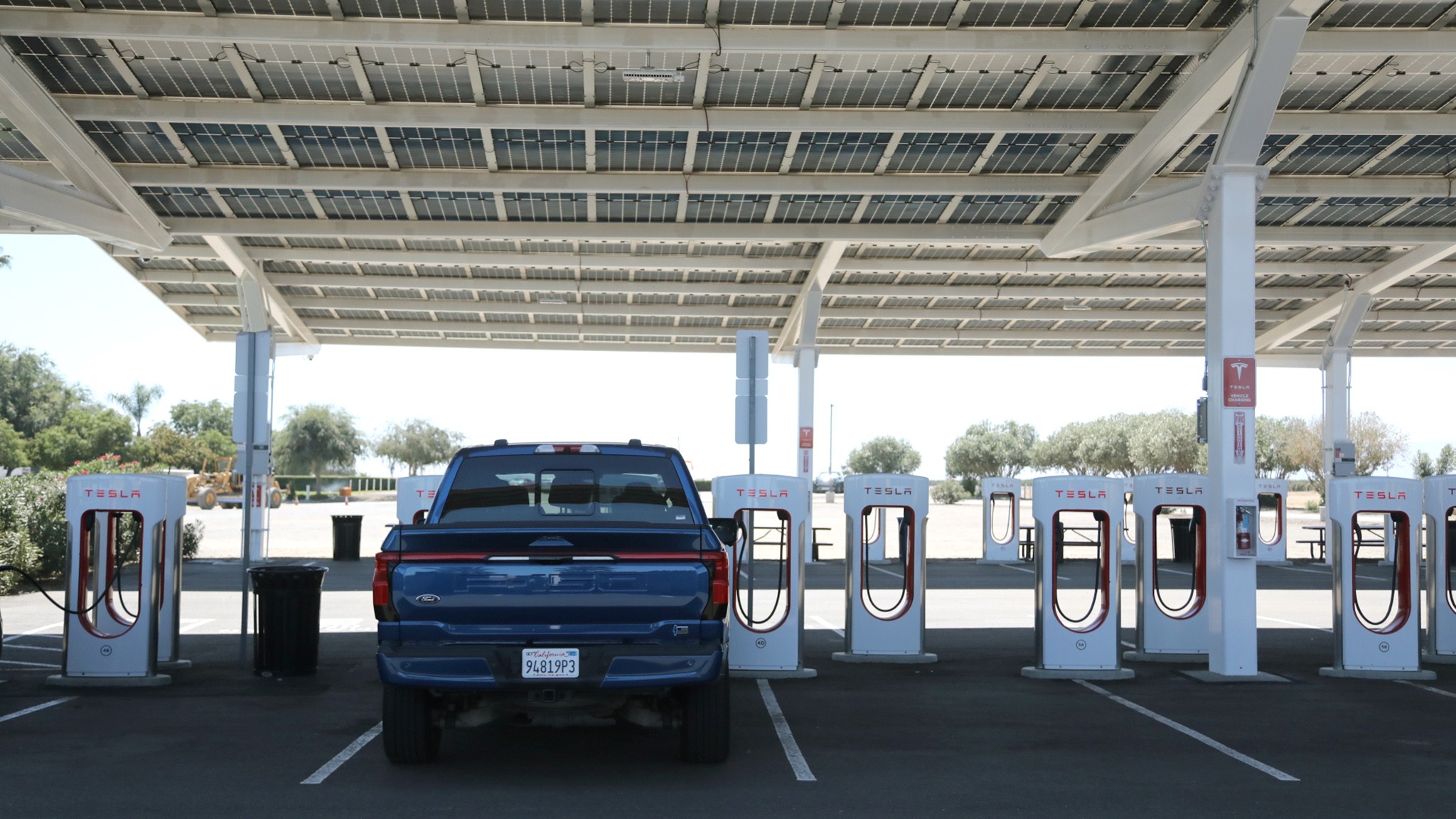 14 2022 Ford F 150 Lightning Upd 14