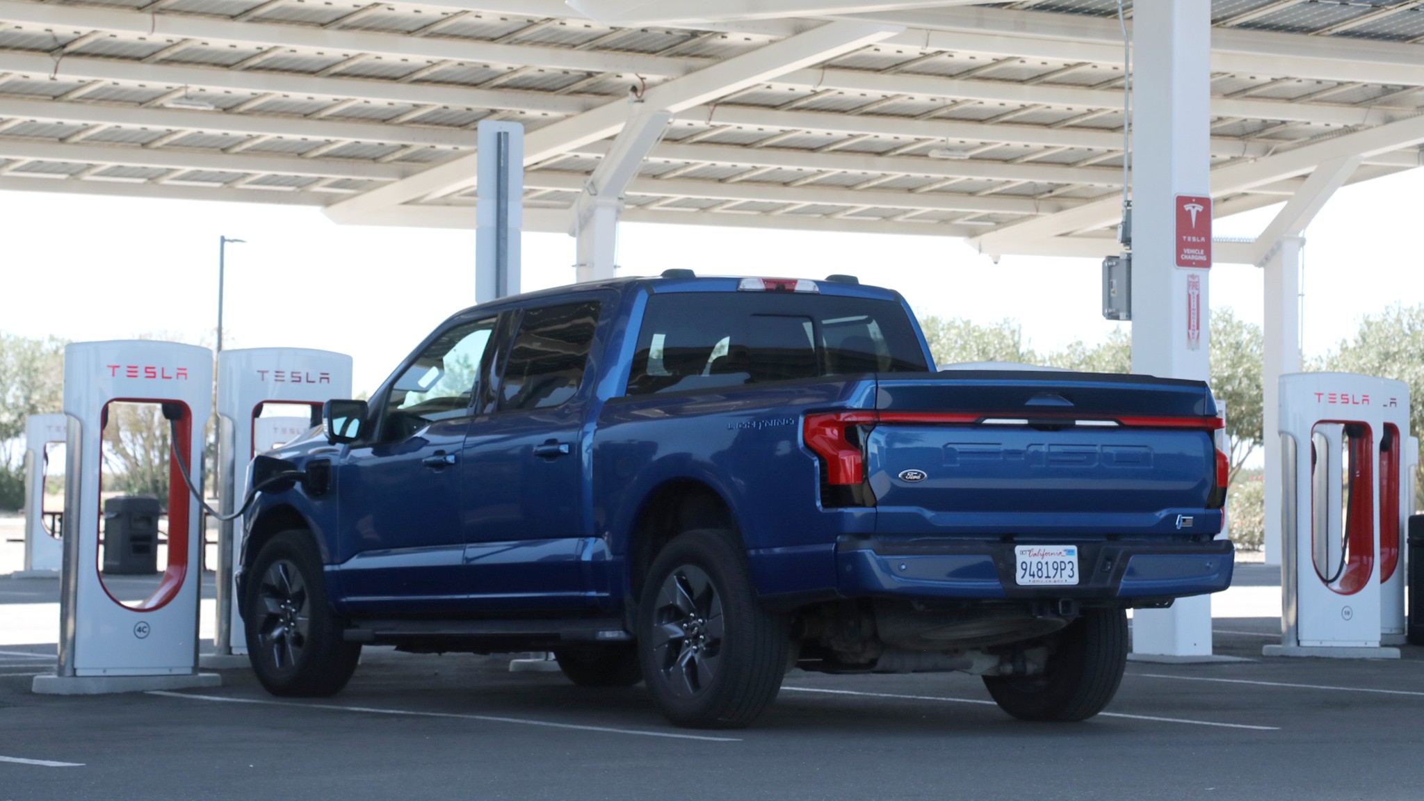 15 2022 Ford F 150 Lightning Upd 14