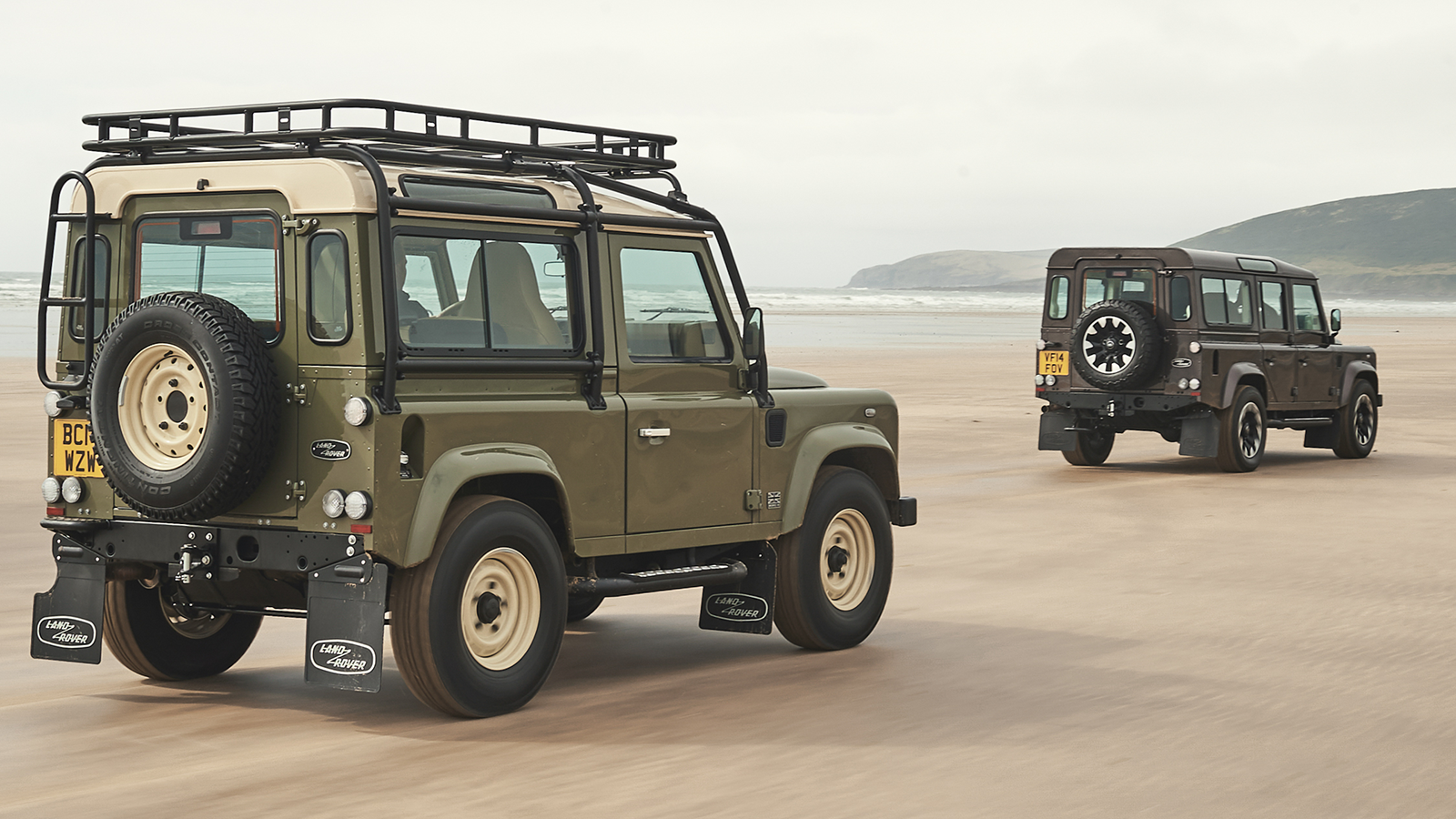 Land Rover Defender V 8 Classic Restomod 10