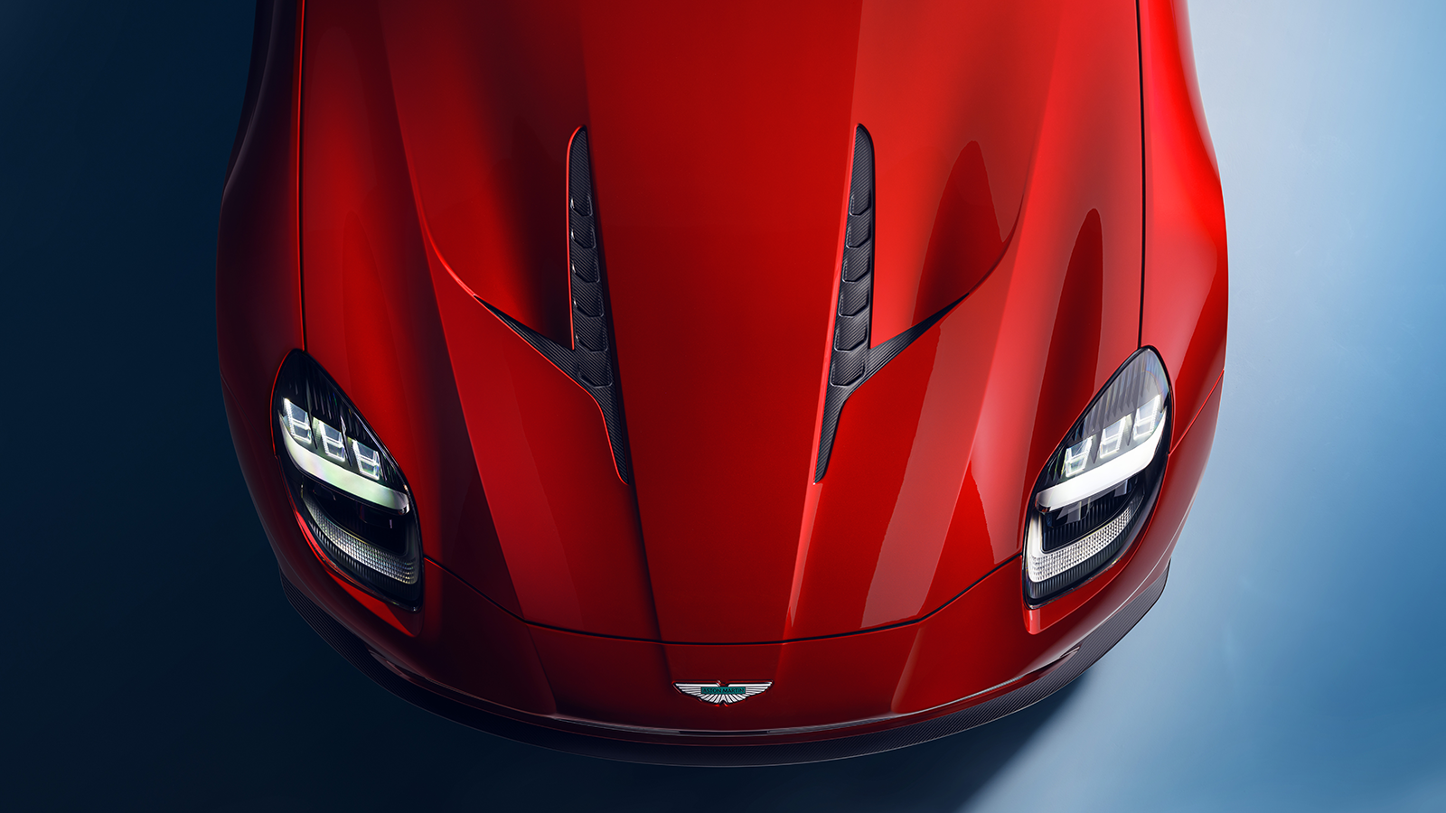 2025 Aston Martin Vanquish V 12 GT 14