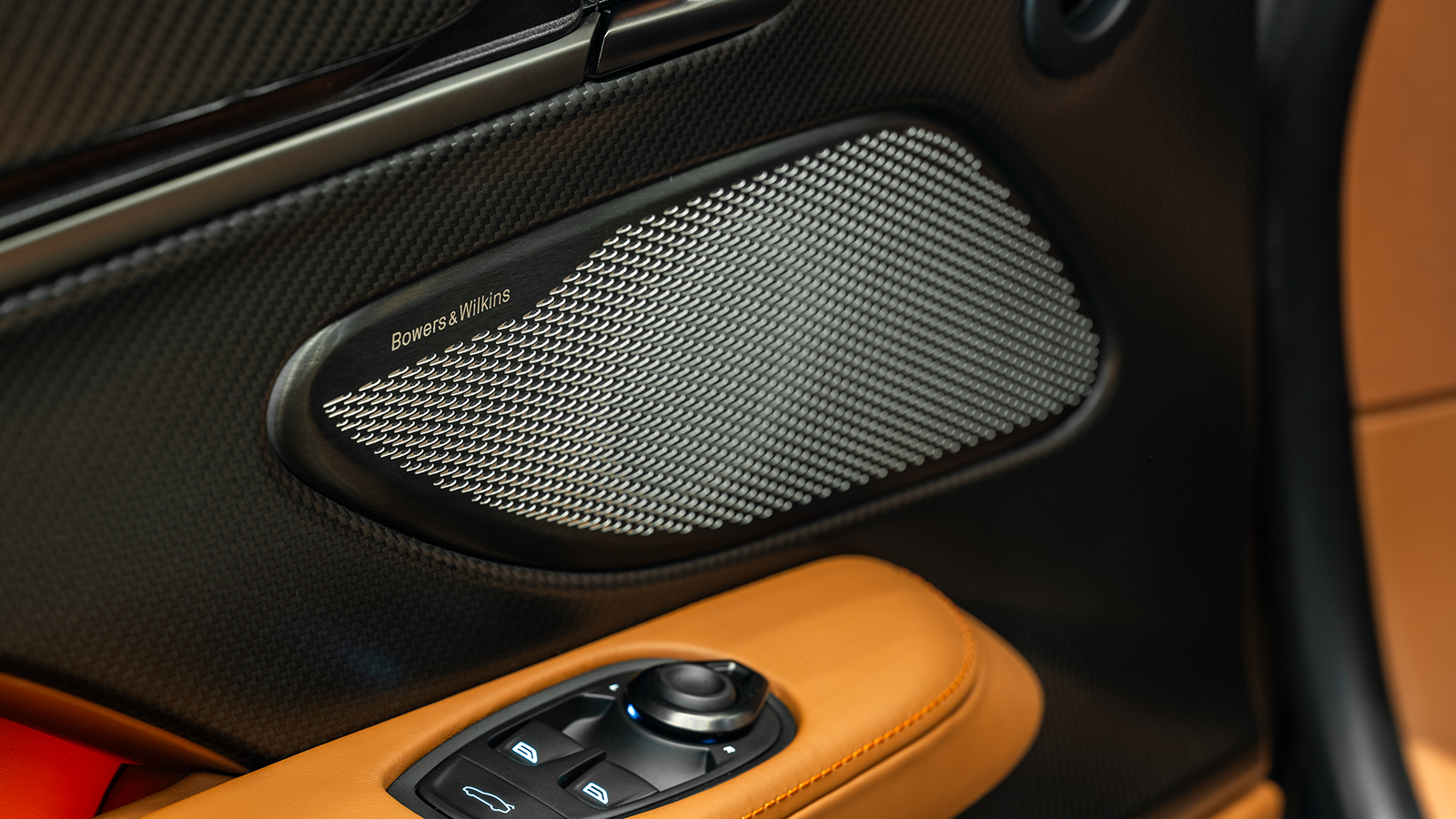 2025 Aston Martin Vanquish V 12 GT 34