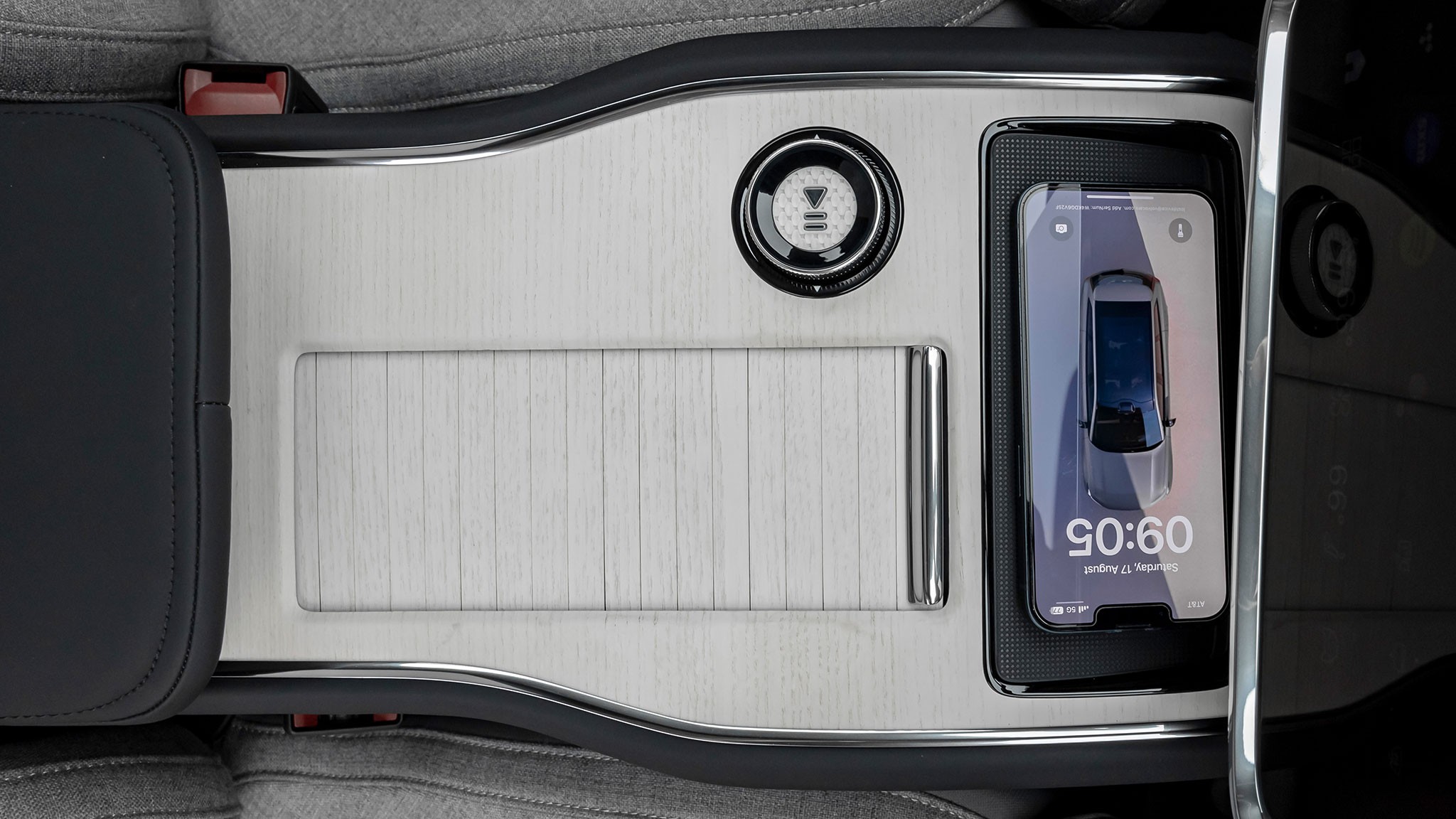 2025 Volvo EX90 First Drive 27