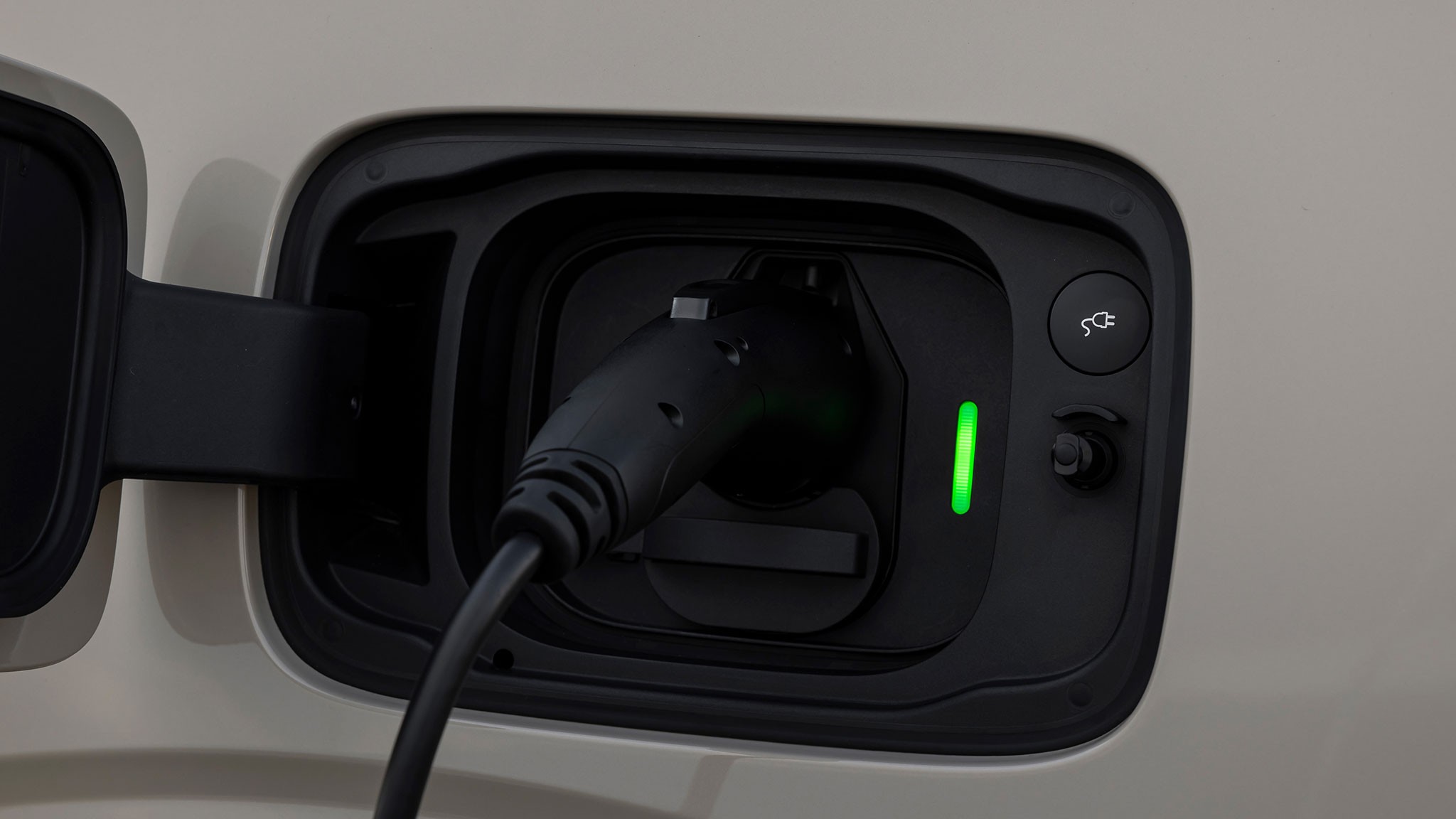 2025 Volvo EX90 First Drive 15