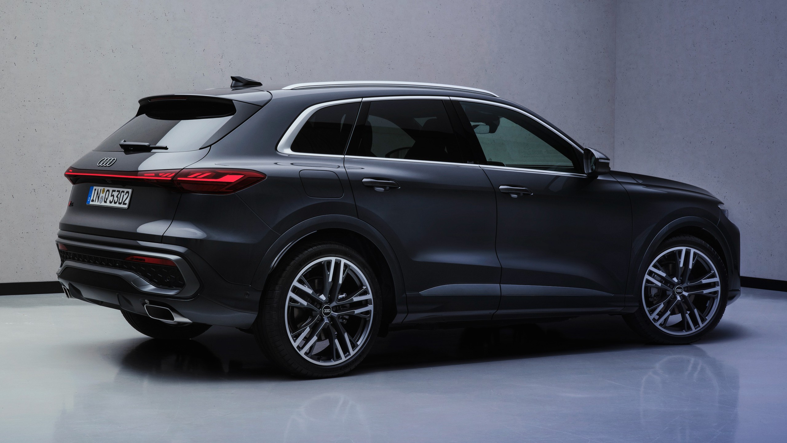 2026 Audi Q5 and SQ5 18