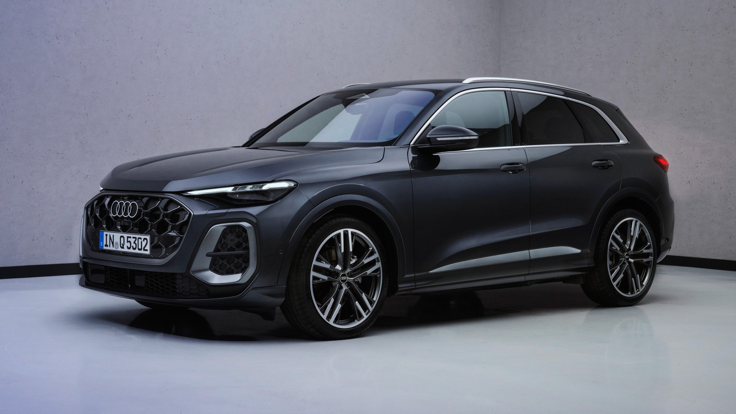 2026 Audi Q5 and SQ5 25