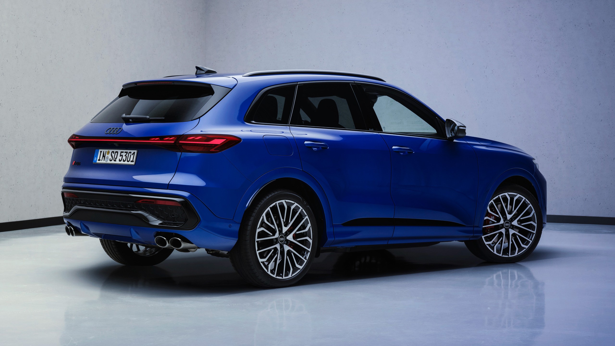 2026 Audi Q5 and SQ5 32