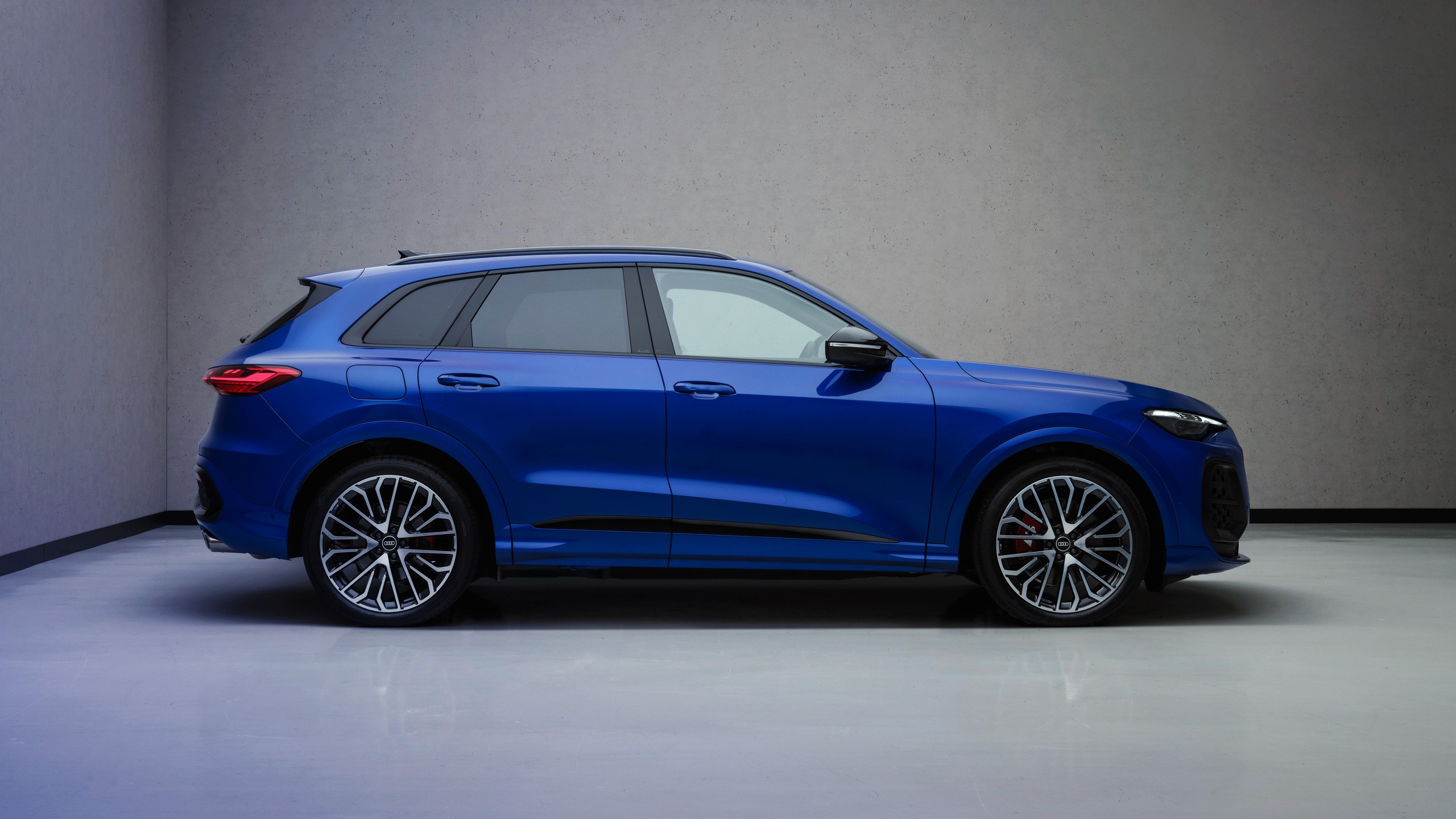 2026 Audi Q5 and SQ5 35