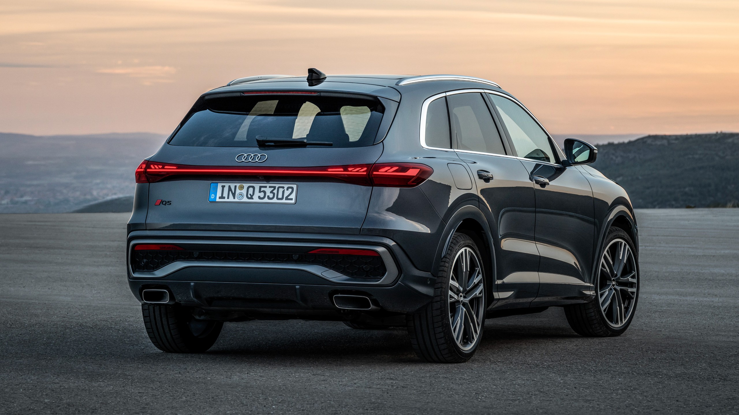 2026 Audi Q5 and SQ5 52