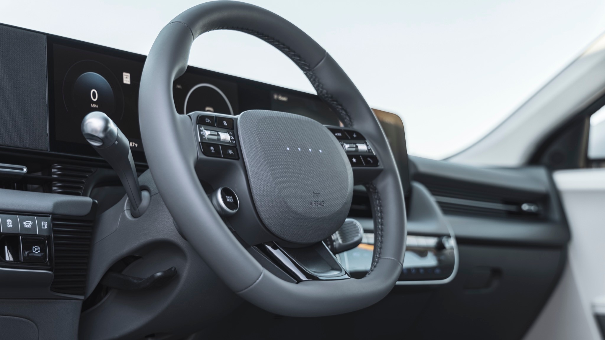 2025 Hyundai Ioniq 5 Limited 10