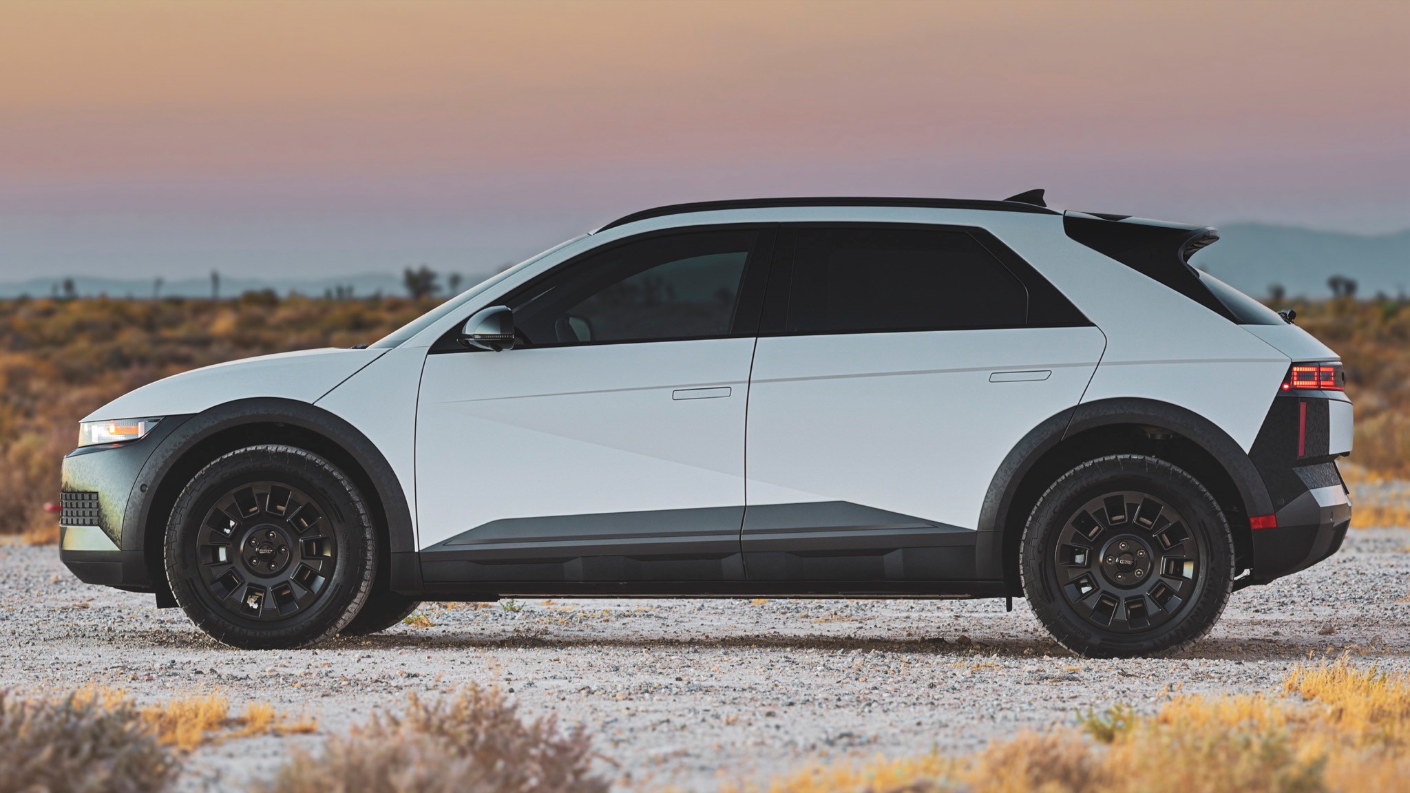 2025 Hyundai Ioniq 5 XRT 32