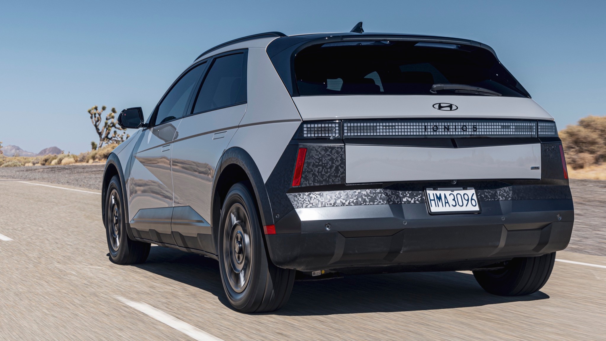 2025 Hyundai Ioniq 5 XRT 37