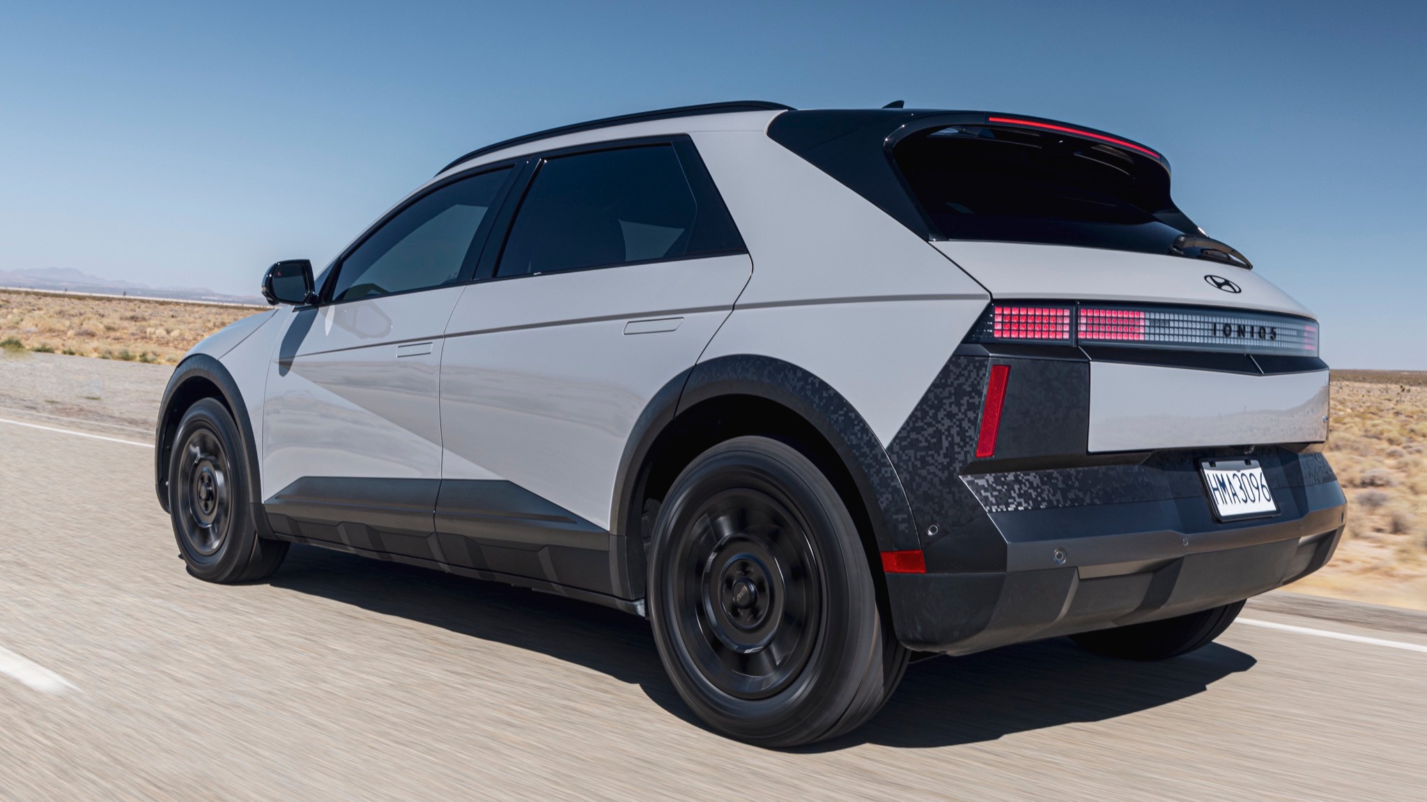 2025 Hyundai Ioniq 5 XRT 40