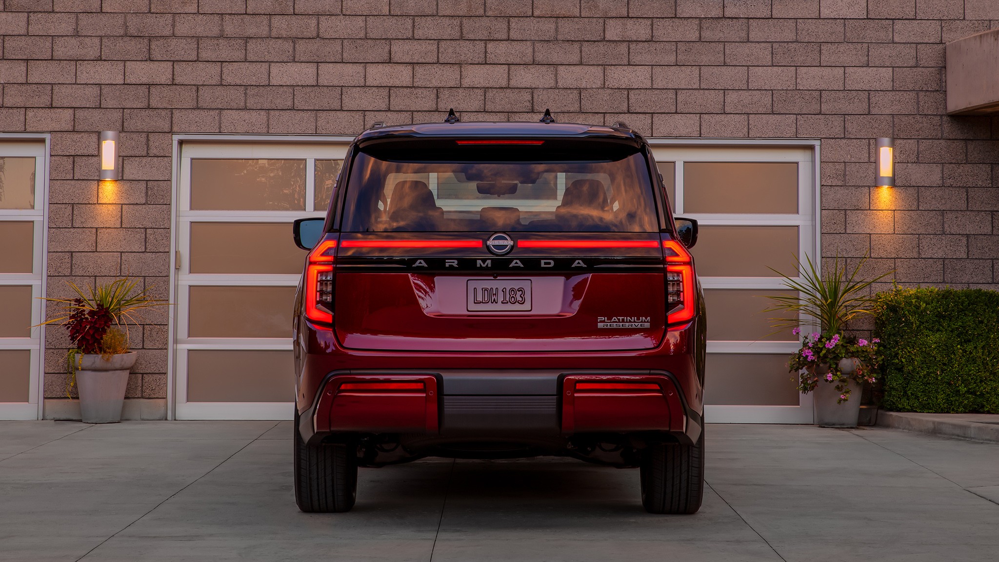 37 2025 Nissan Armada