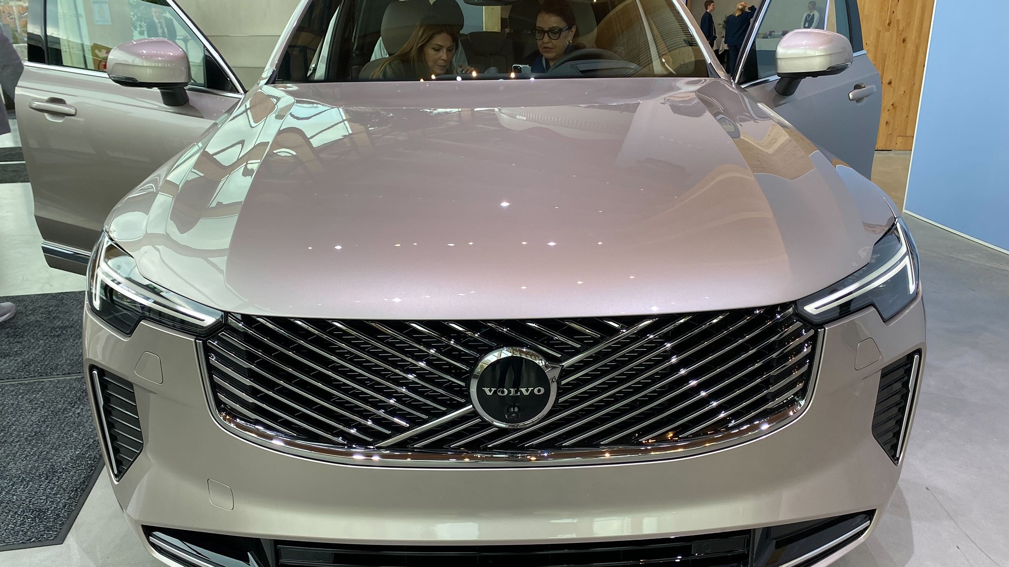 2025 5 Volvo XC90 SUV debut 18