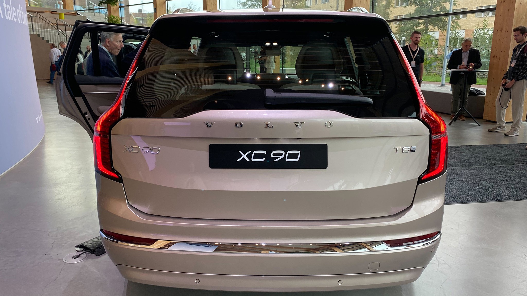 2025 5 Volvo XC90 SUV debut 21