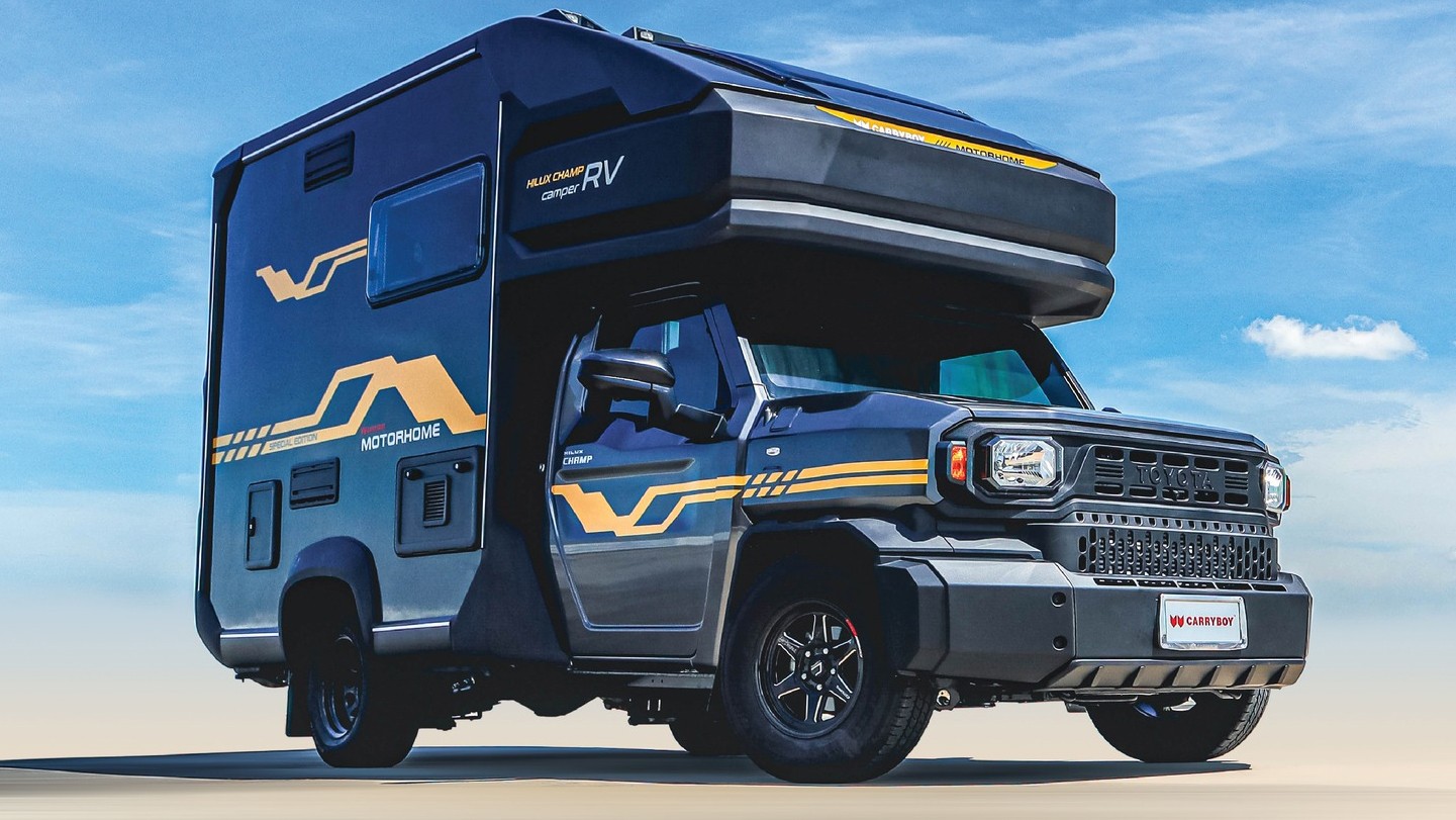 toyota hilux champ motorhome carryboy pickup truck camper 1