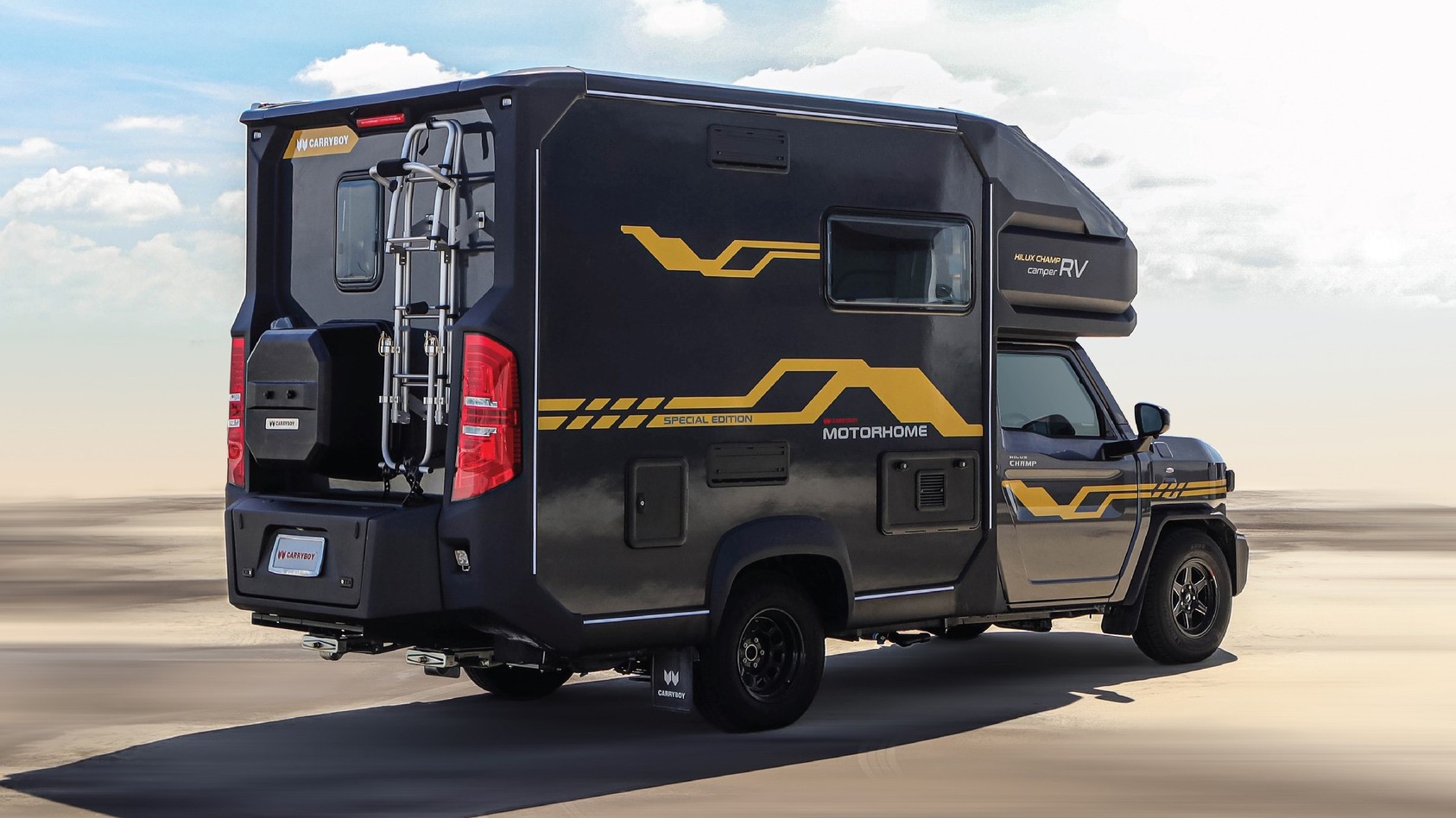 toyota hilux champ motorhome carryboy pickup truck camper 4