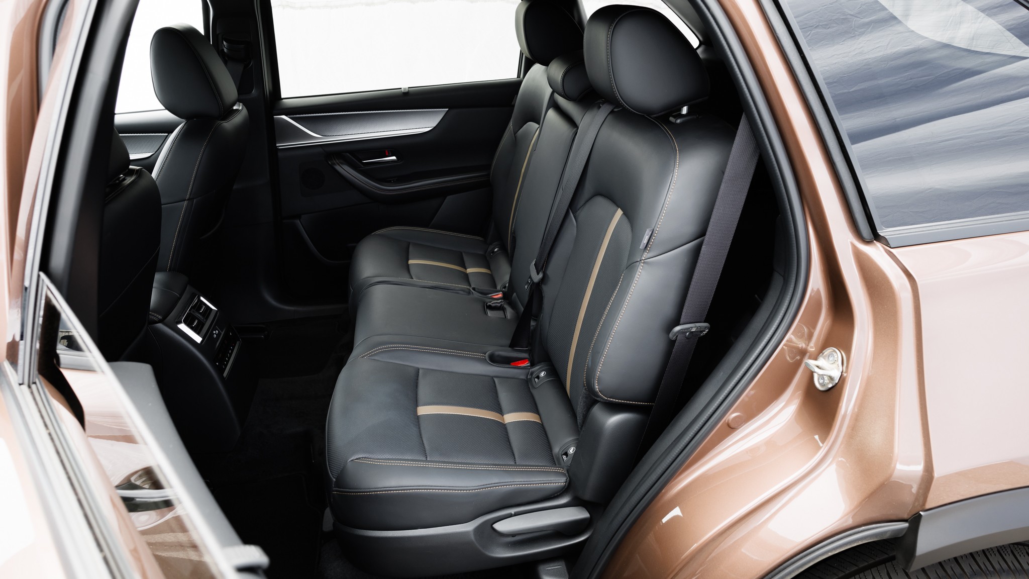 015 2025 Mazda CX70 PHEV rear seats