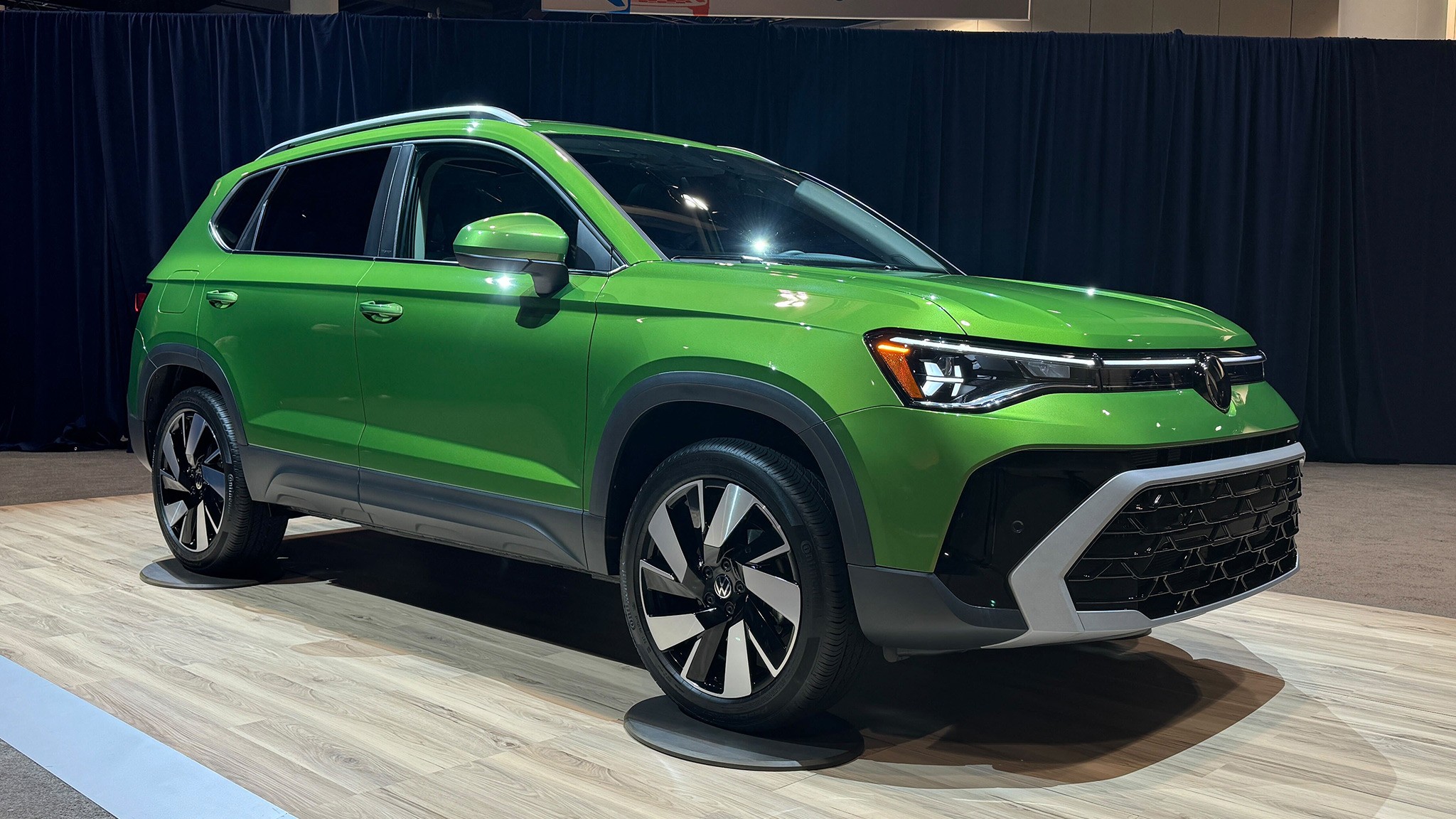 2025 Volkswagen Taos 19