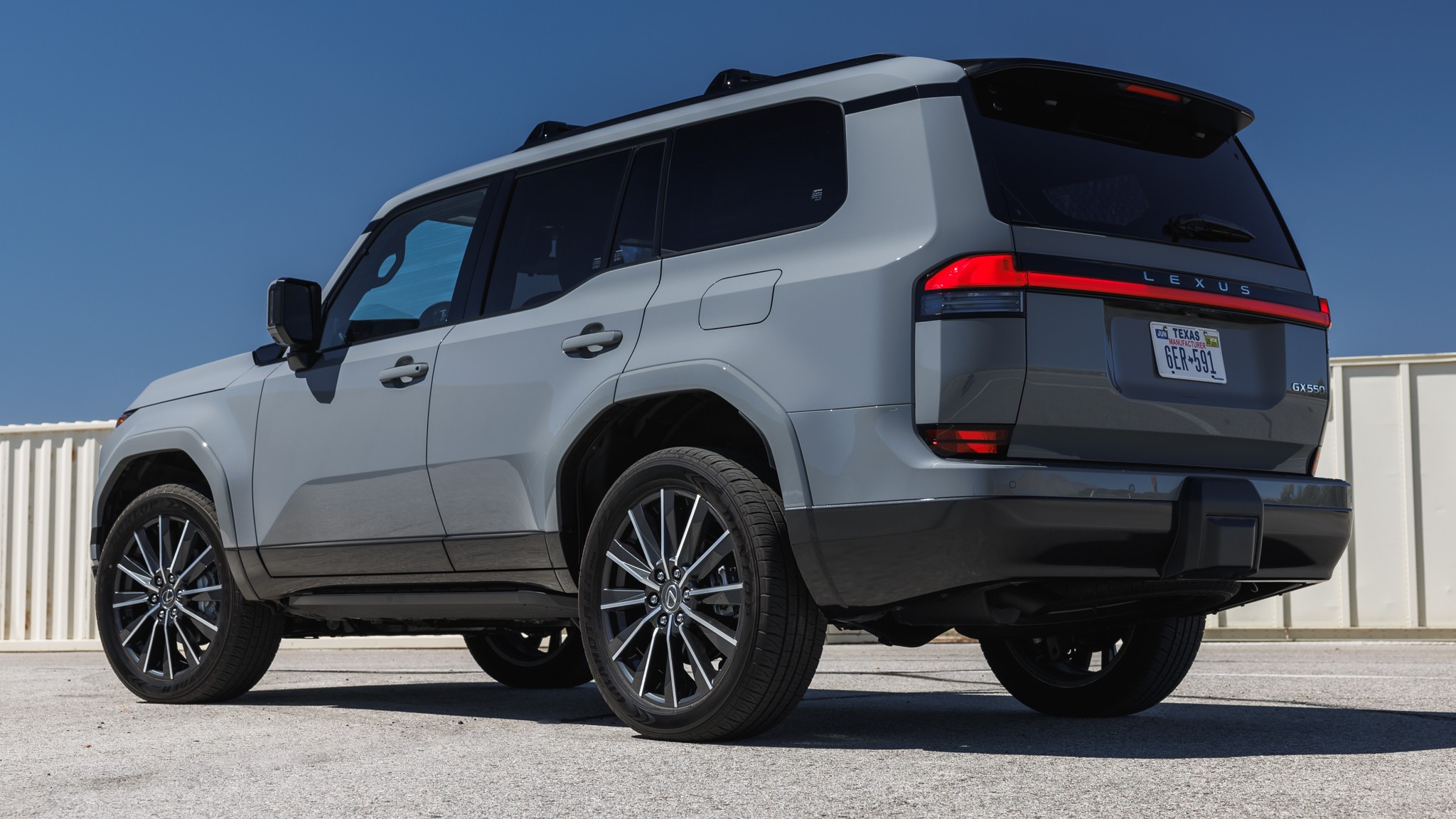 005 2024 Lexus GX 550 Luxury Rear Quarter Static