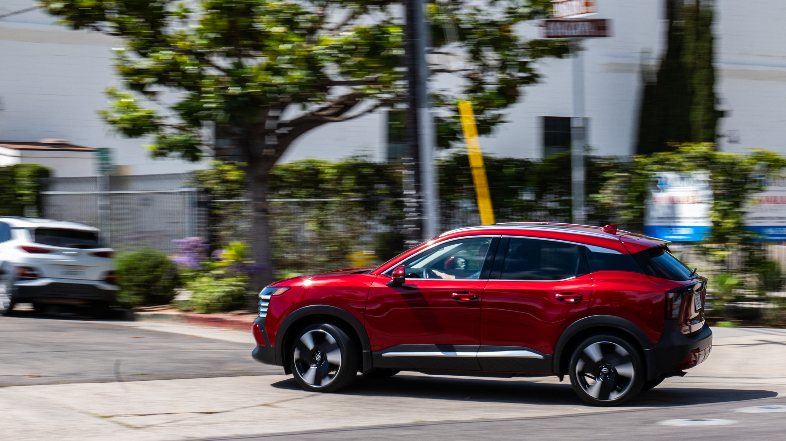 005 2025 nissan kicks compact