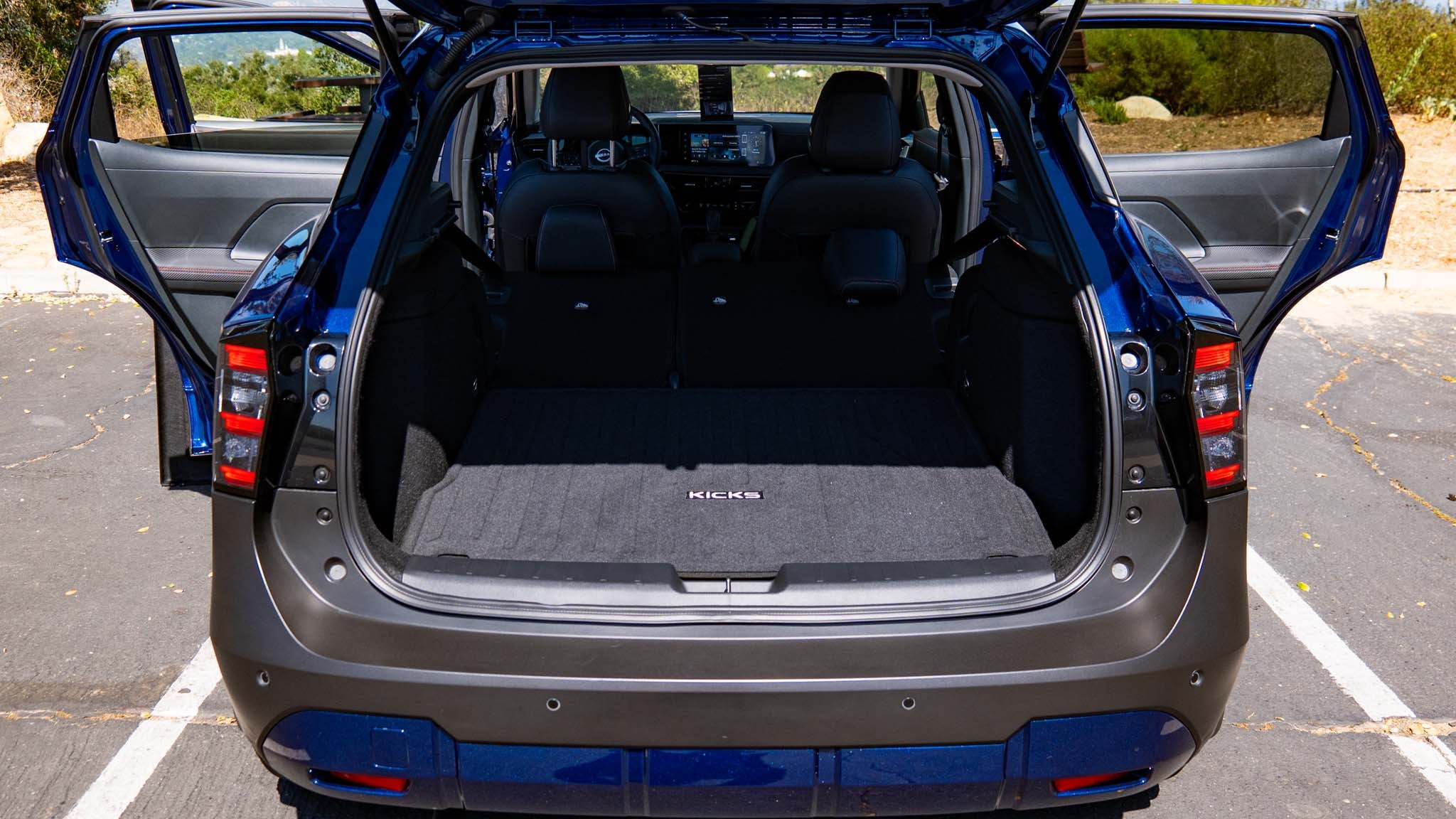 019 2025 nissan kicks compact