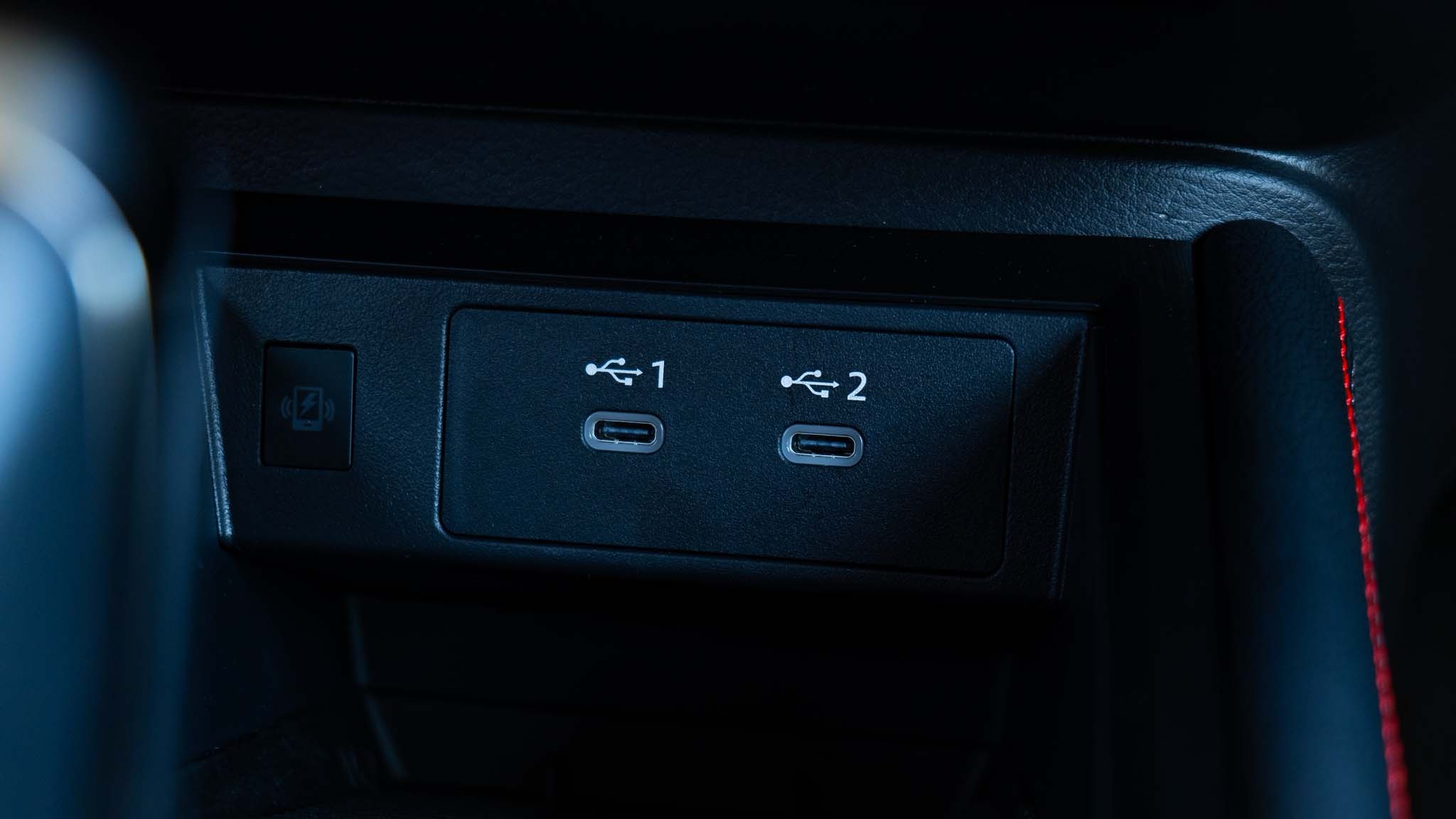 032 2025 nissan kicks compact