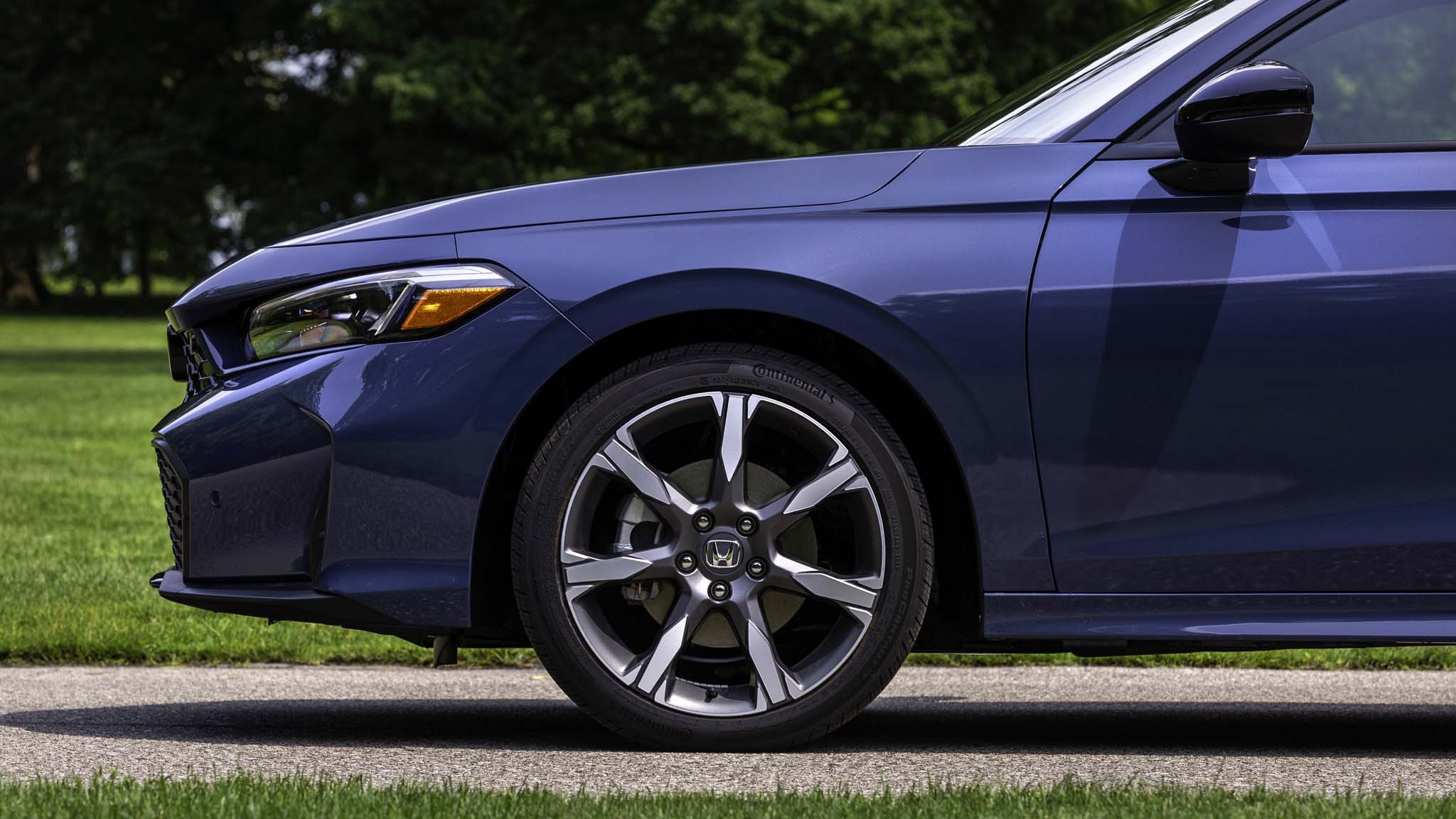 018 2025 Honda Civic Hybrid Sport Touring wheel