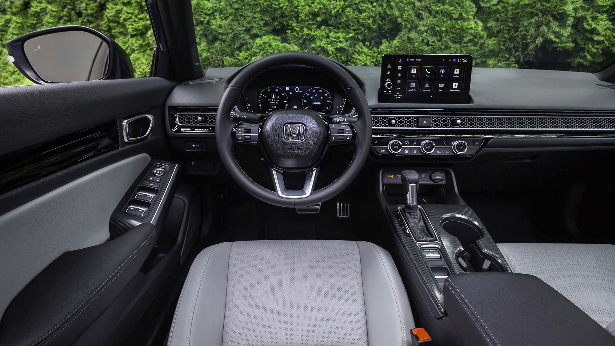 023 2025 Honda Civic Hybrid Sport Touring interior