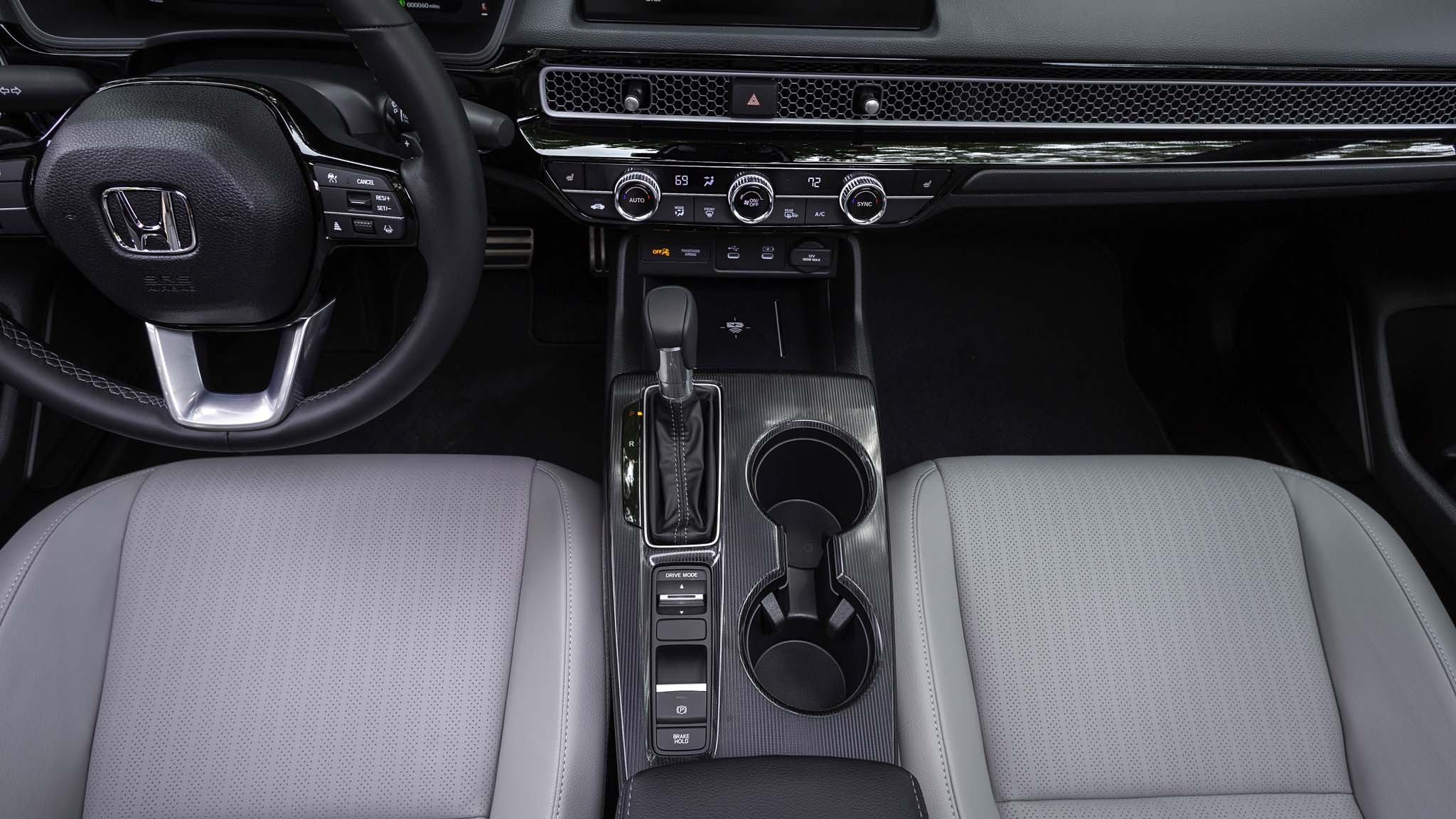 024 2025 Honda Civic Hybrid Sport Touring center console