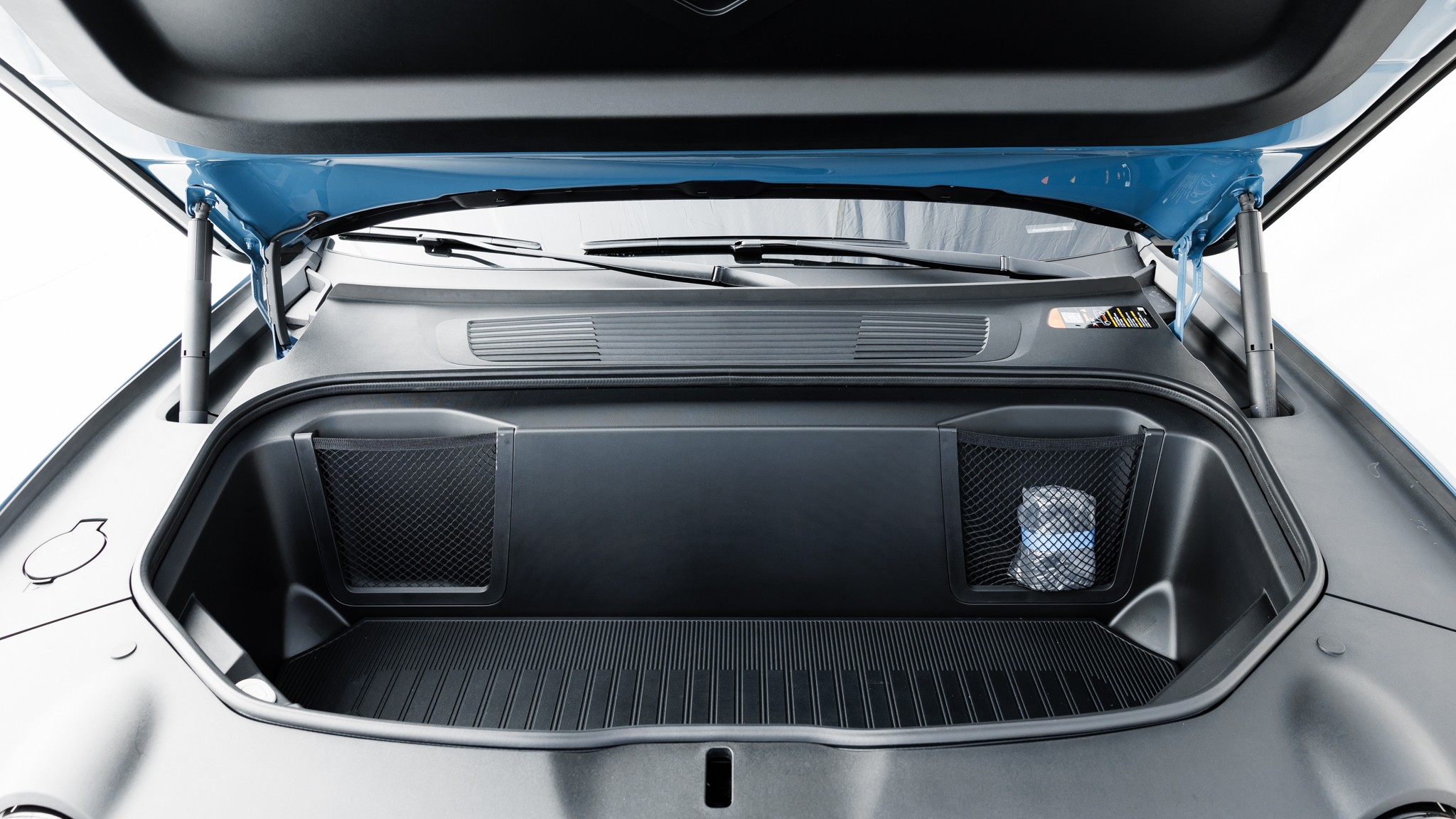 012 2025 Rivian R1S Tri Max frunk