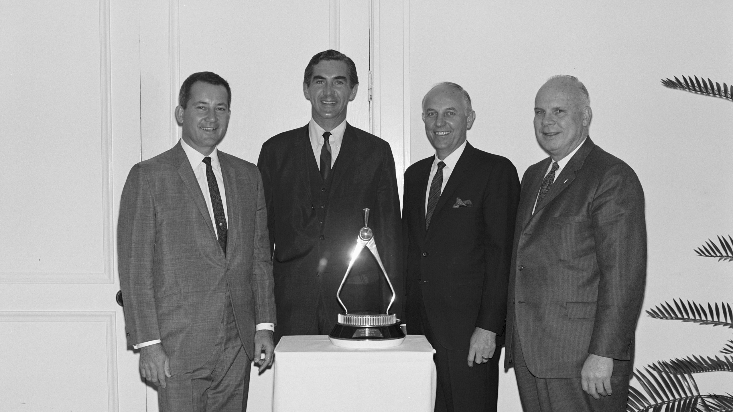 01 history of the golden calipers