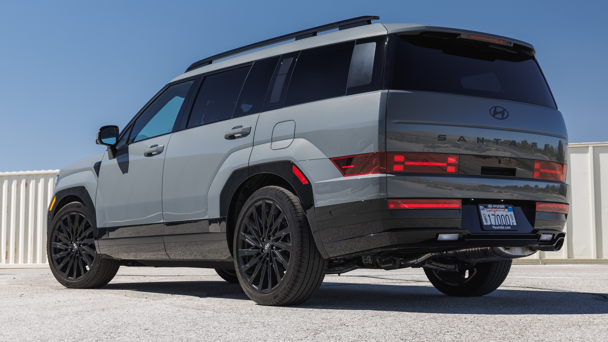 002 2024 Hyundai Santa Fe AWD 2 5T Caligraphy Rear Quarter Static