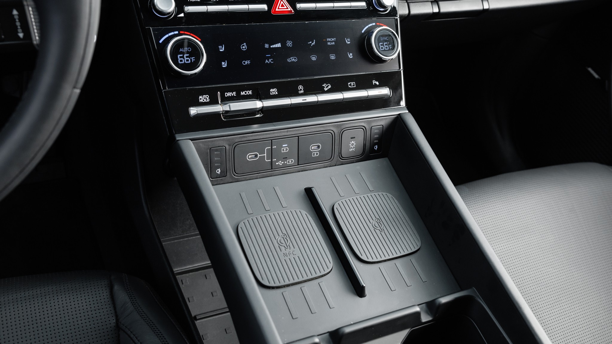 010 2024 Hyundai Santa Fe AWD 2 5T Caligraphy