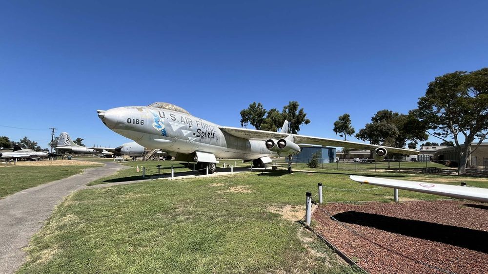 B 47 2023 jeep wagoneer yearlong review