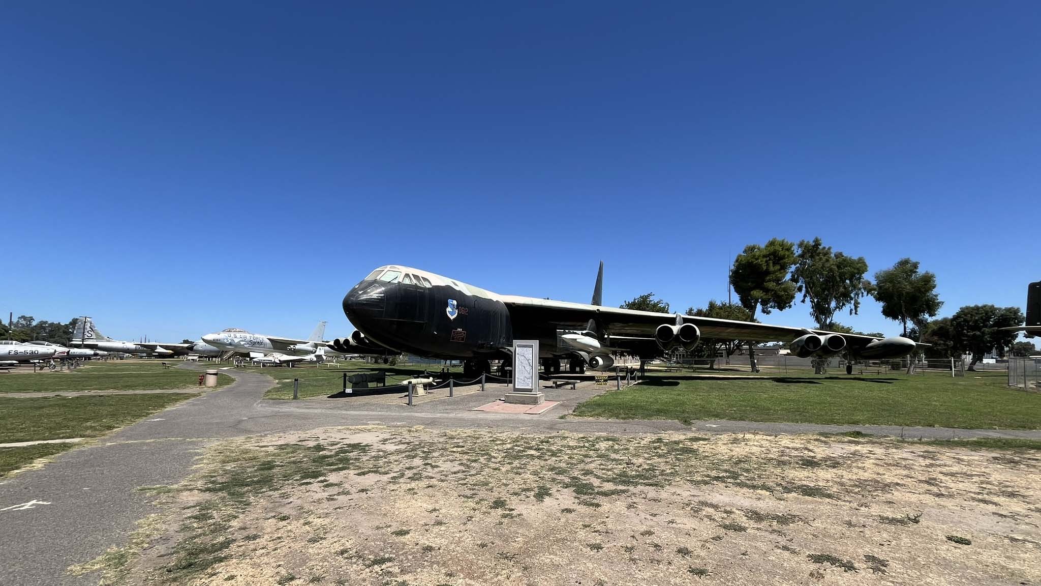 B 52 2023 jeep wagoneer yearlong review